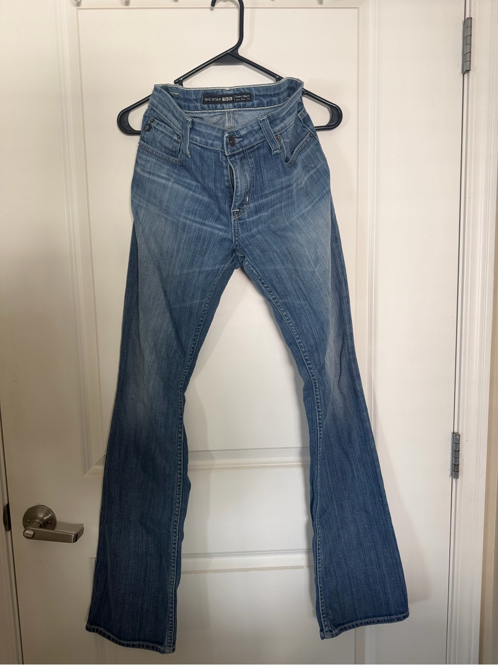 Big Star Women’s Low Rise Remy Bootcut jeans size 30L
